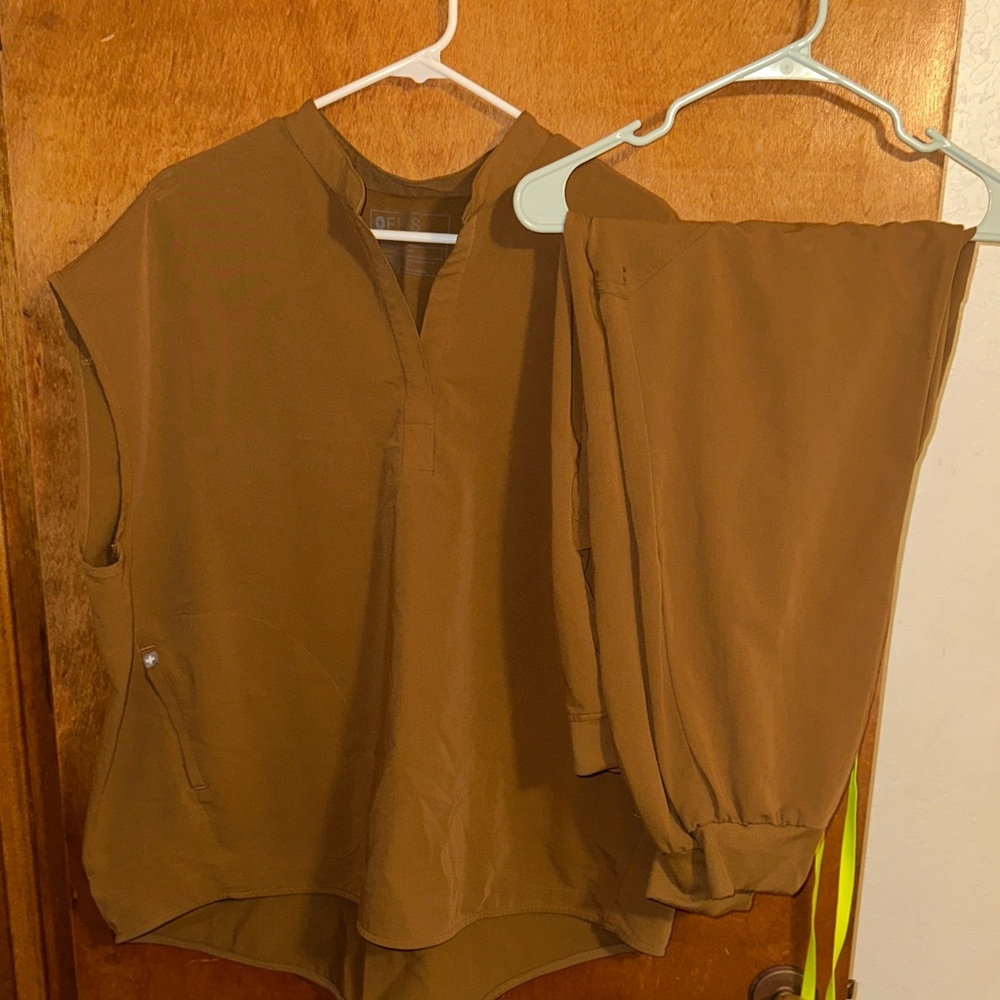 XXL Earth Rafaela Top+ Zamora Jogger Pant Set